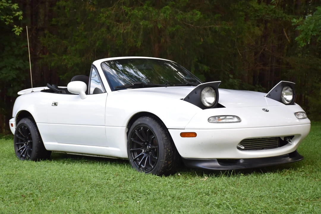 1993 Mazda NA MX-5 Miata - Image 11 of 31