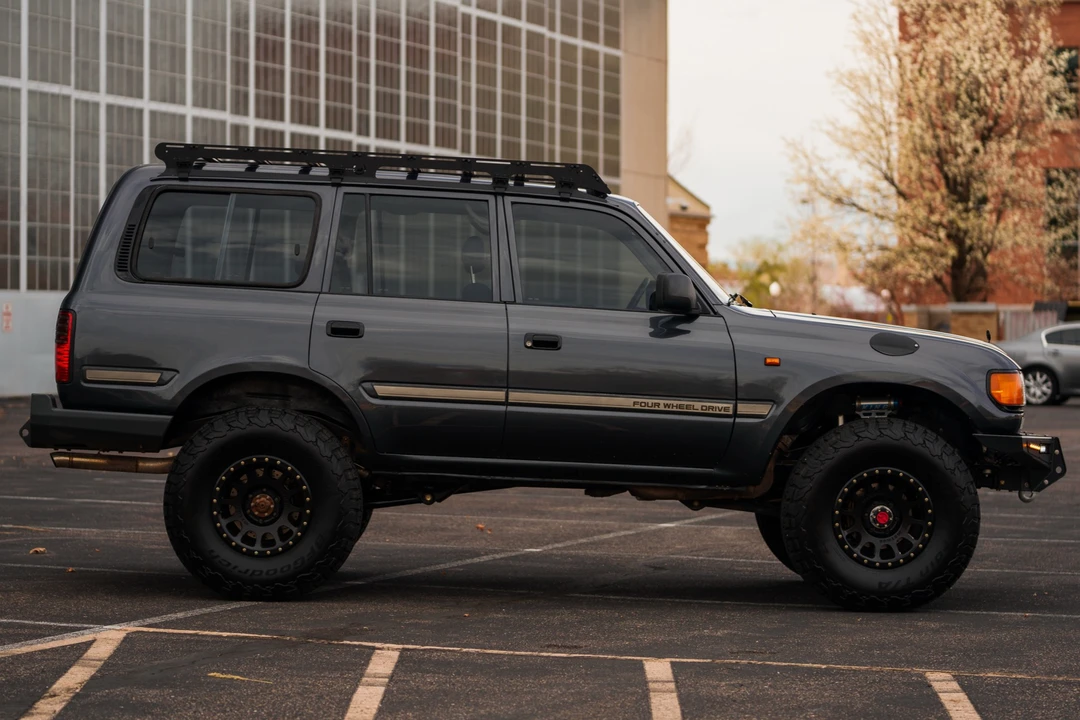 1993 Toyota J80 Land Cruiser - Image 3 of 9