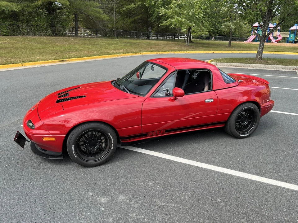 1994 Mazda NA MX-5 Miata - Image 2 of 31