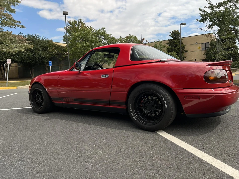 1994 Mazda NA MX-5 Miata - Image 8 of 31