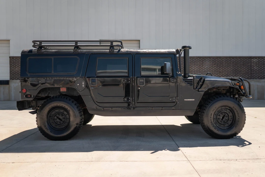 1995 Hummer Hummer H1 - Image 22 of 31