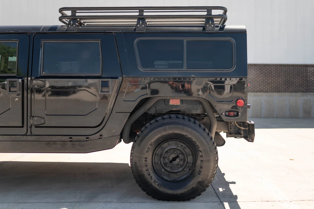 1995 Hummer Hummer H1 - Image 29 of 31