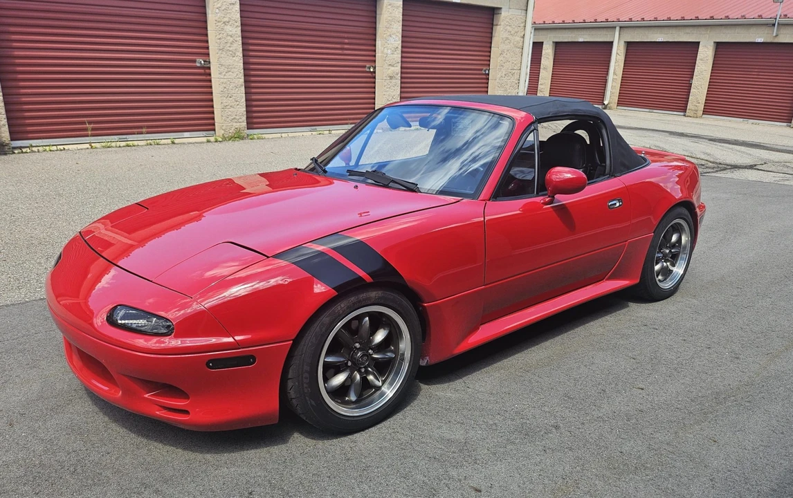 1995 Mazda NA MX-5 Miata - Image 2 of 31