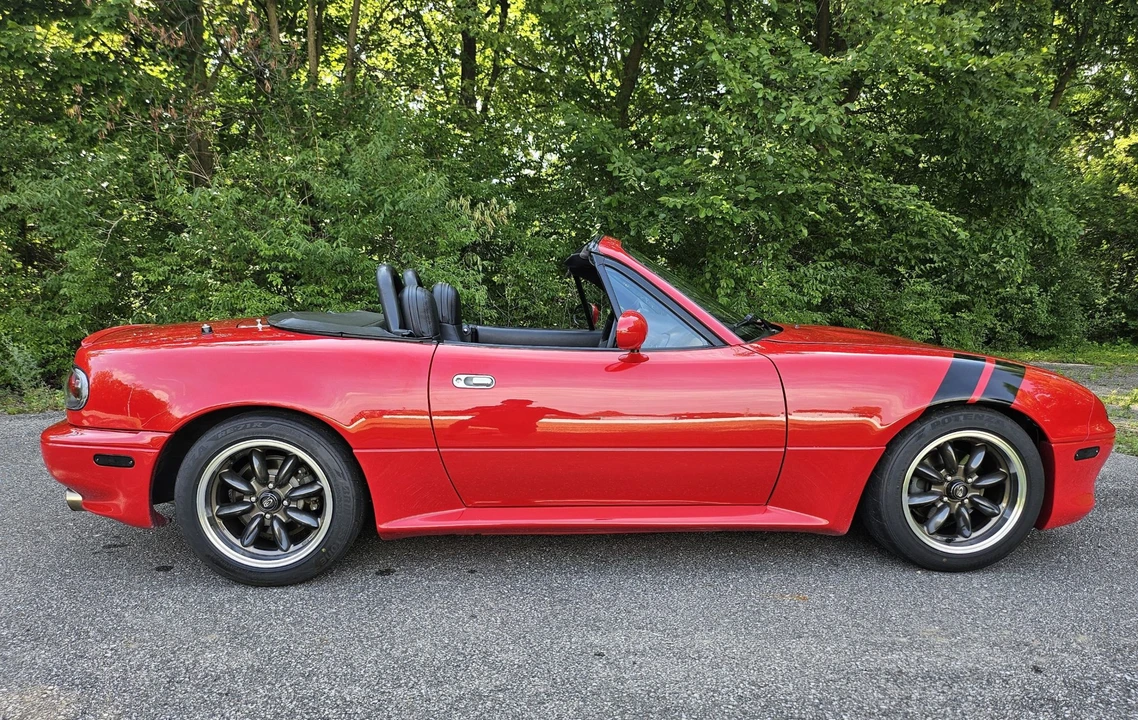 1995 Mazda NA MX-5 Miata - Image 13 of 31