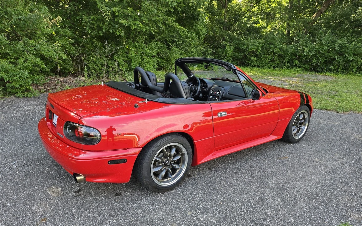 1995 Mazda NA MX-5 Miata - Image 11 of 31