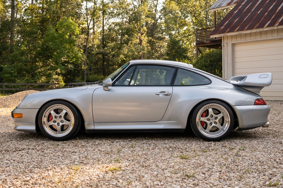 1996 Porsche 993 Carrera 4S - Image 8 of 31