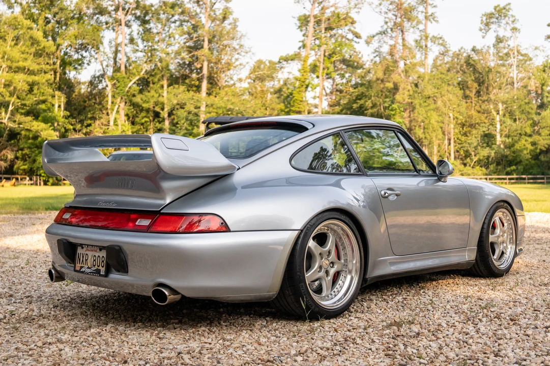 1996 Porsche 993 Carrera 4S - Image 12 of 31