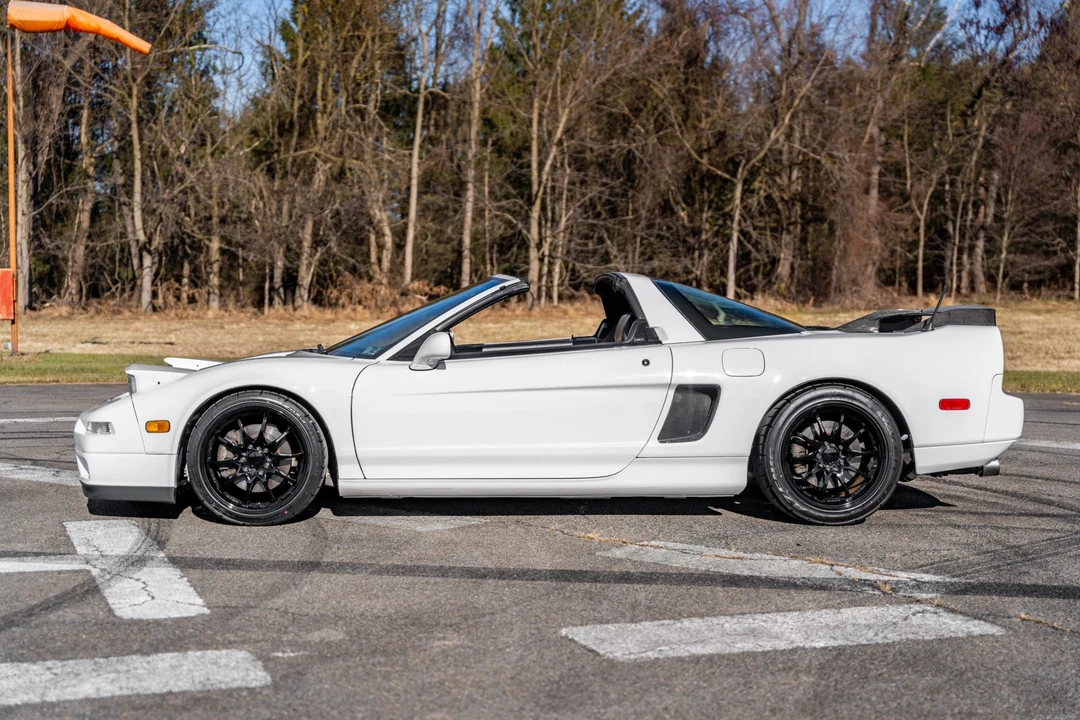 1997 Acura NA2 NSX - Image 7 of 31