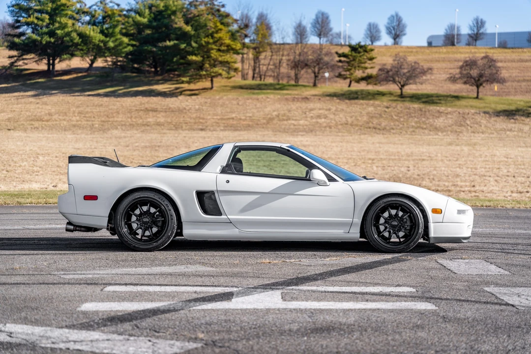 1997 Acura NA2 NSX - Image 12 of 31