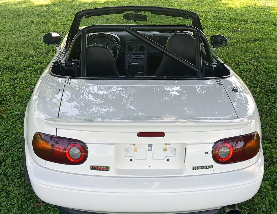 1997 Mazda NA MX-5 Miata - Image 6 of 31