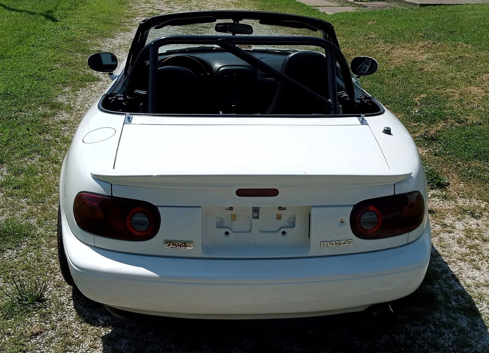 1997 Mazda NA MX-5 Miata - Image 5 of 31
