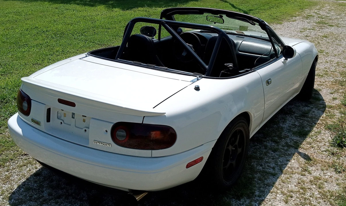 1997 Mazda NA MX-5 Miata - Image 8 of 31