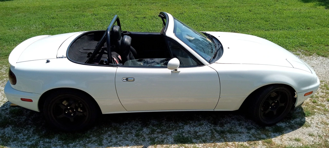 1997 Mazda NA MX-5 Miata - Image 9 of 31