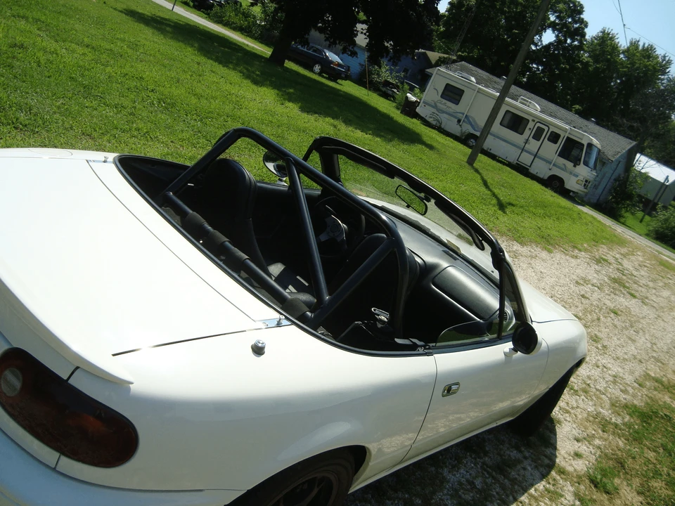 1997 Mazda NA MX-5 Miata - Image 18 of 31