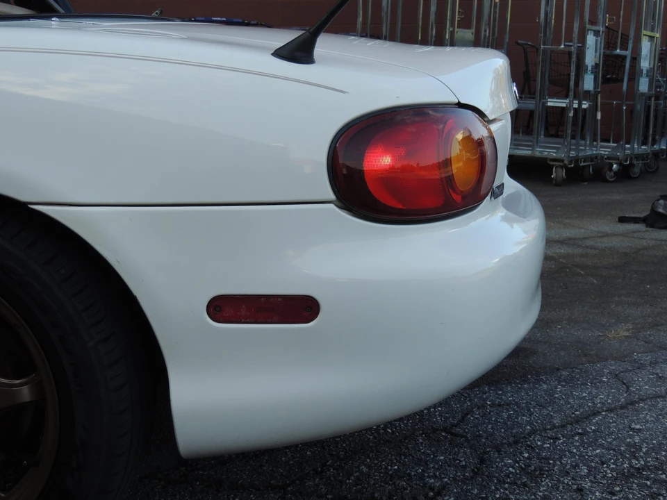 1999 Mazda NB MX-5 Miata - Image 29 of 31
