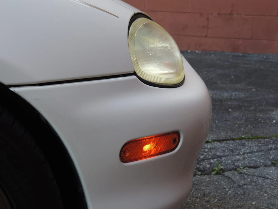 1999 Mazda NB MX-5 Miata - Image 28 of 31