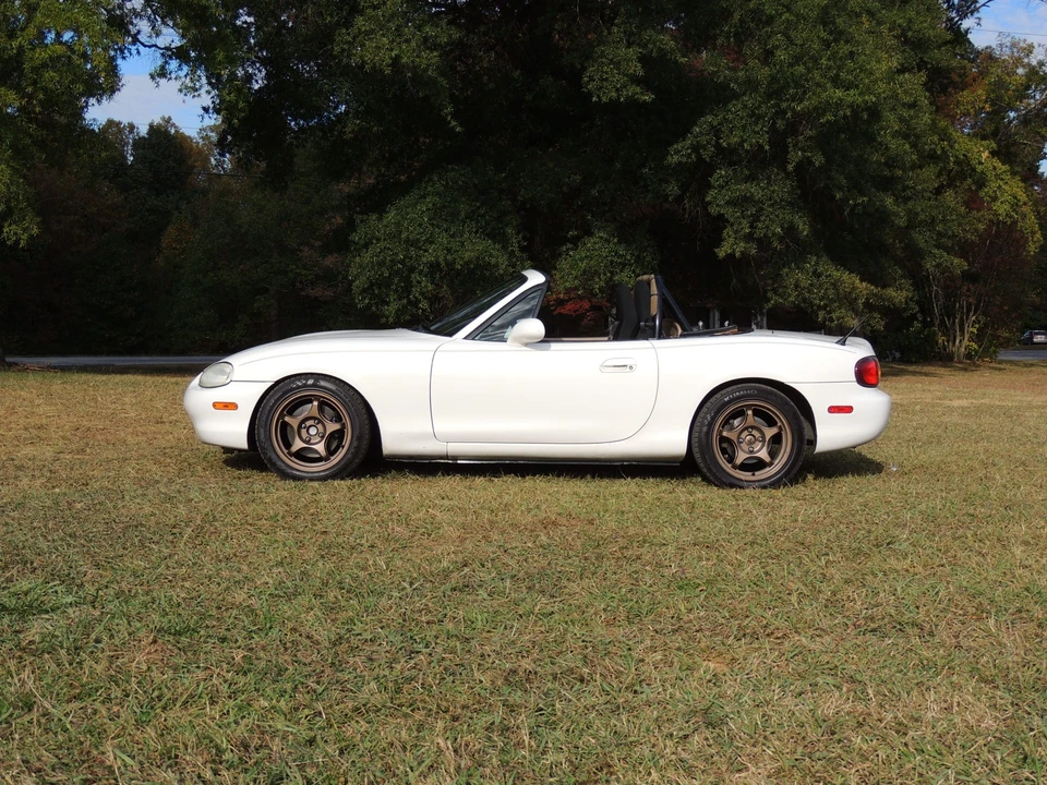 1999 Mazda NB MX-5 Miata - Image 12 of 31