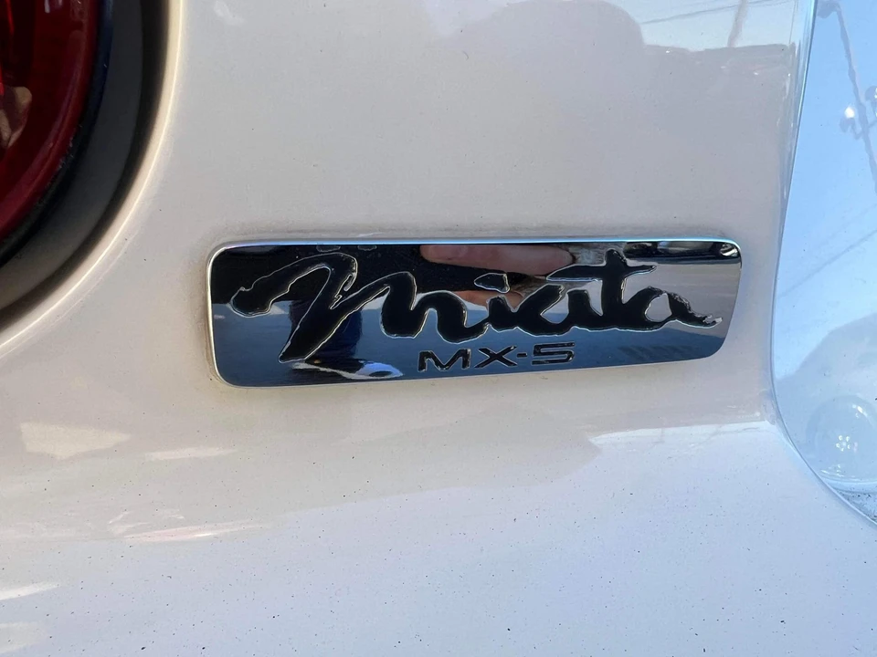 1999 Mazda NB MX-5 Miata - Image 14 of 31
