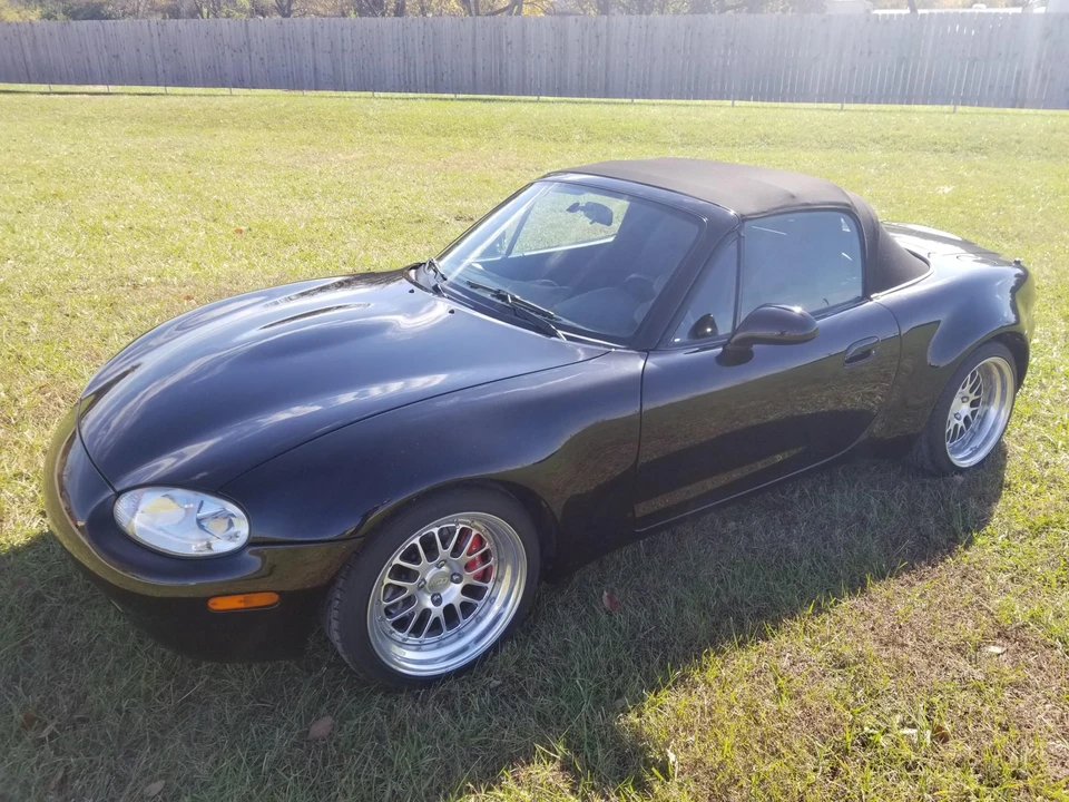 1999 Mazda NB MX-5 Miata - Image 8 of 31