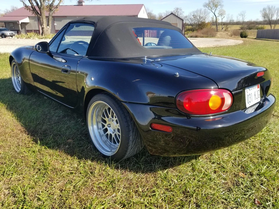 1999 Mazda NB MX-5 Miata - Image 10 of 31