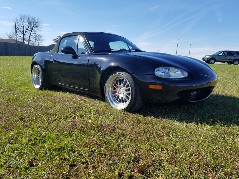 1999 Mazda NB MX-5 Miata - Image 16 of 31