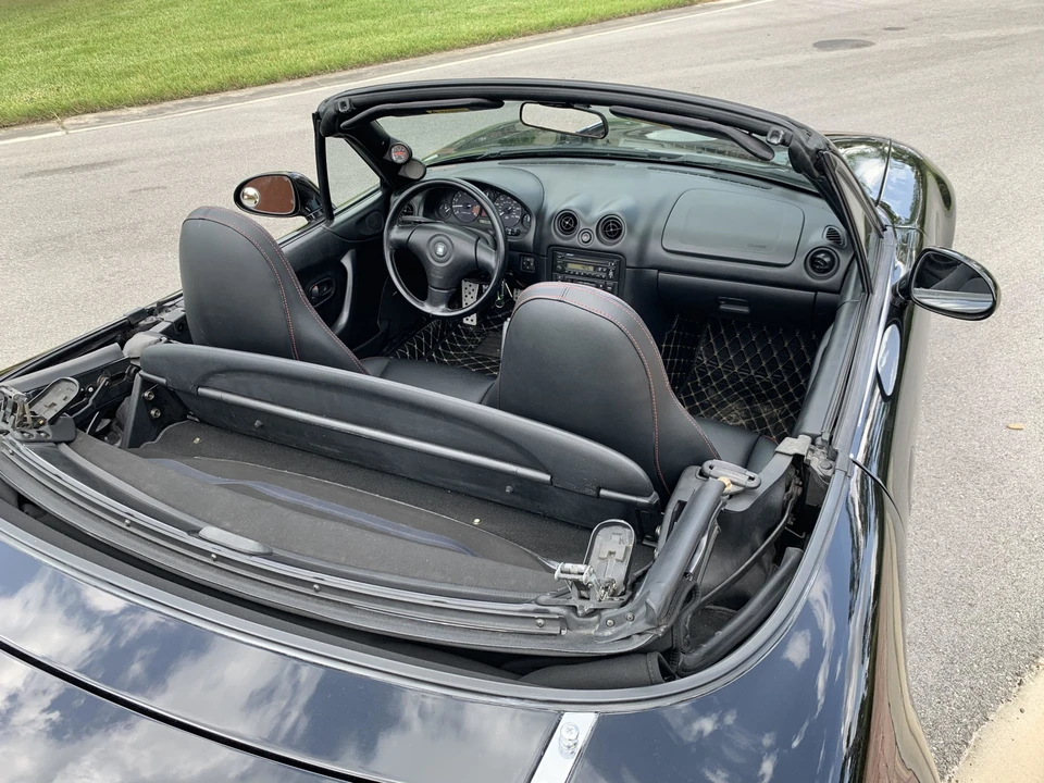 1999 Mazda NB MX-5 Miata - Image 22 of 31