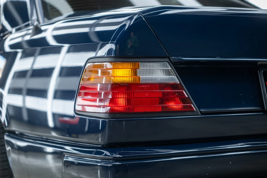 1990 Mercedes-Benz W124 E-Class - Image 18 of 31