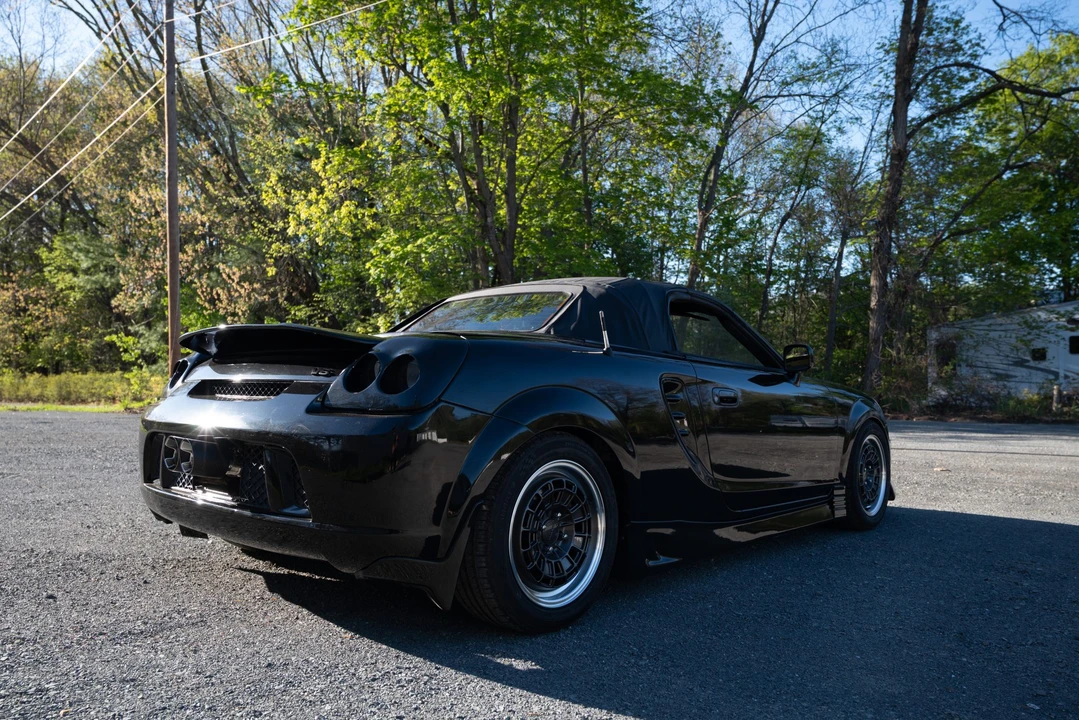 2003 Toyota MR2 Spyder/MR-S - Image 15 of 31