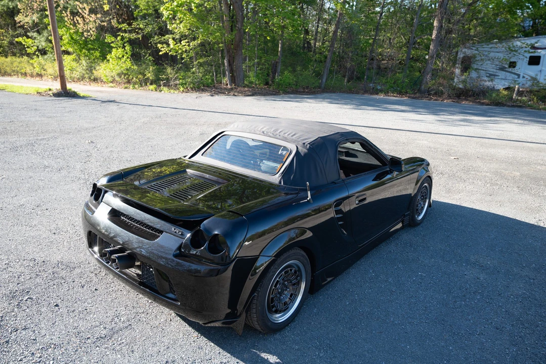 2003 Toyota MR2 Spyder/MR-S - Image 18 of 31