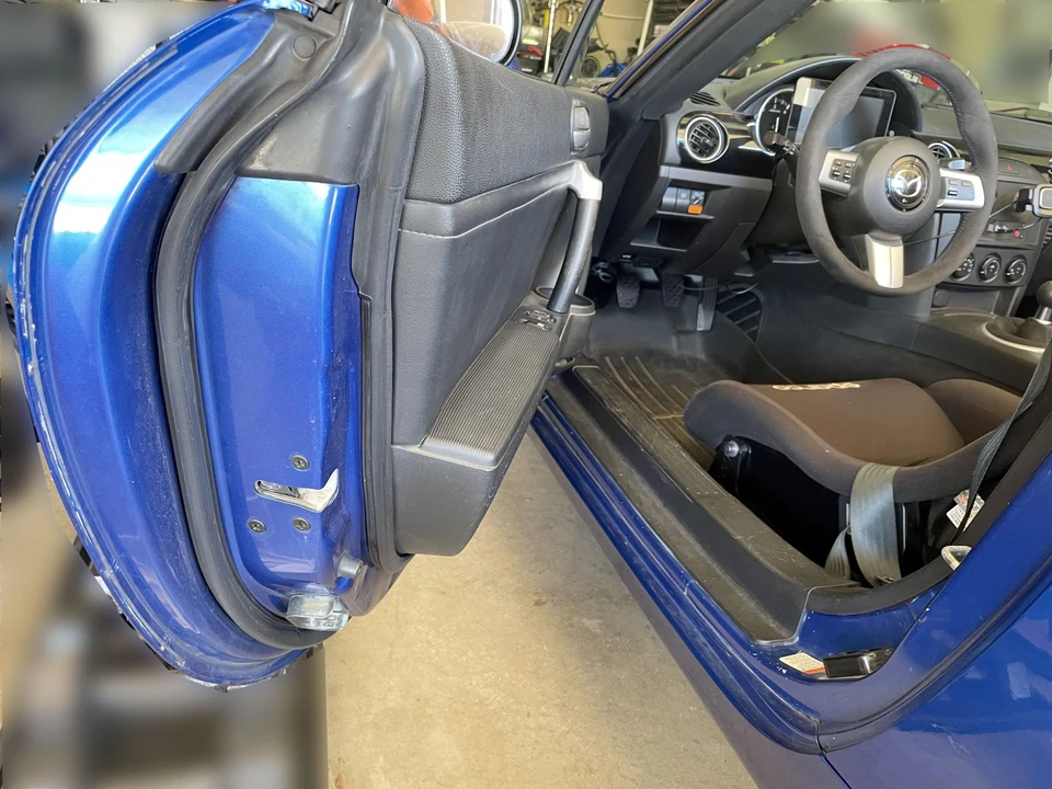 2006 Mazda NC MX-5 Miata - Image 22 of 31