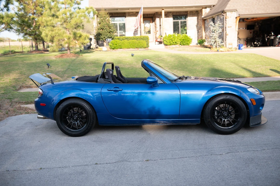 2006 Mazda NC MX-5 Miata - Image 15 of 31