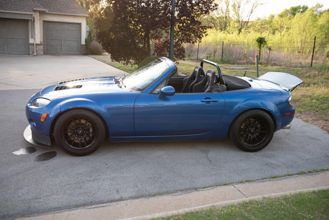 2006 Mazda NC MX-5 Miata - Image 8 of 31