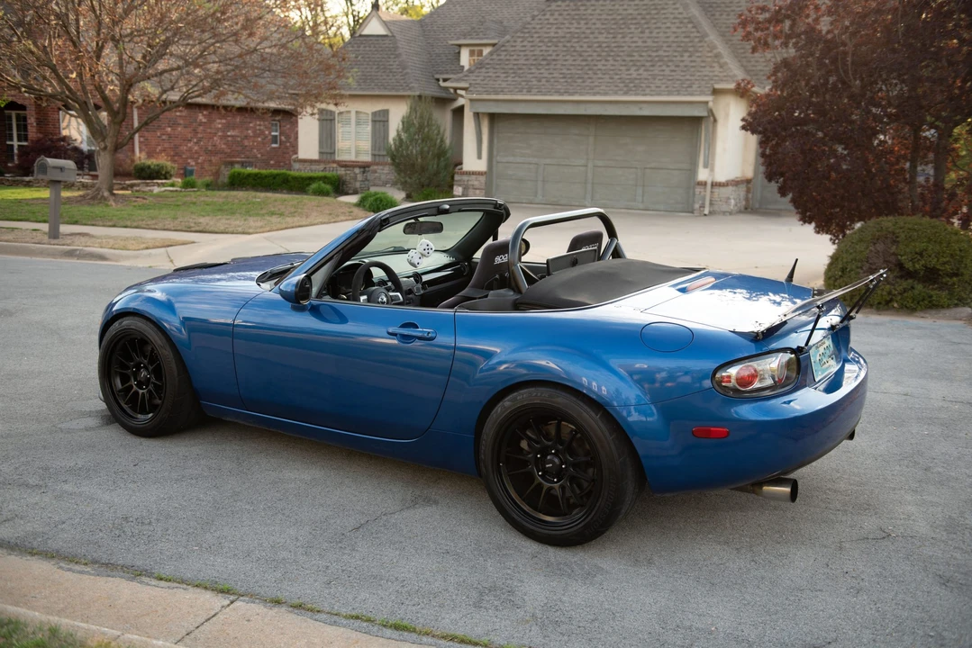 2006 Mazda NC MX-5 Miata - Image 9 of 31