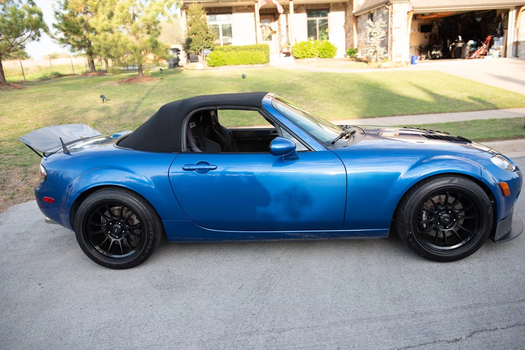 2006 Mazda NC MX-5 Miata - Image 18 of 31