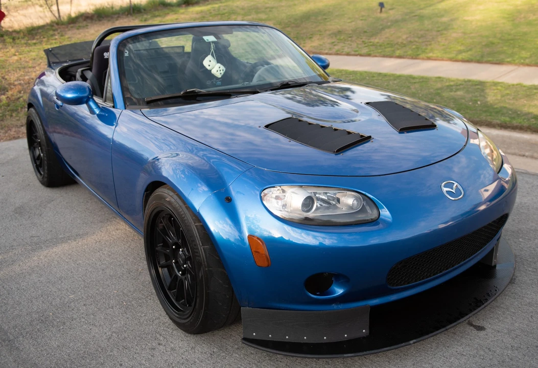 2006 Mazda NC MX-5 Miata - Image 3 of 31