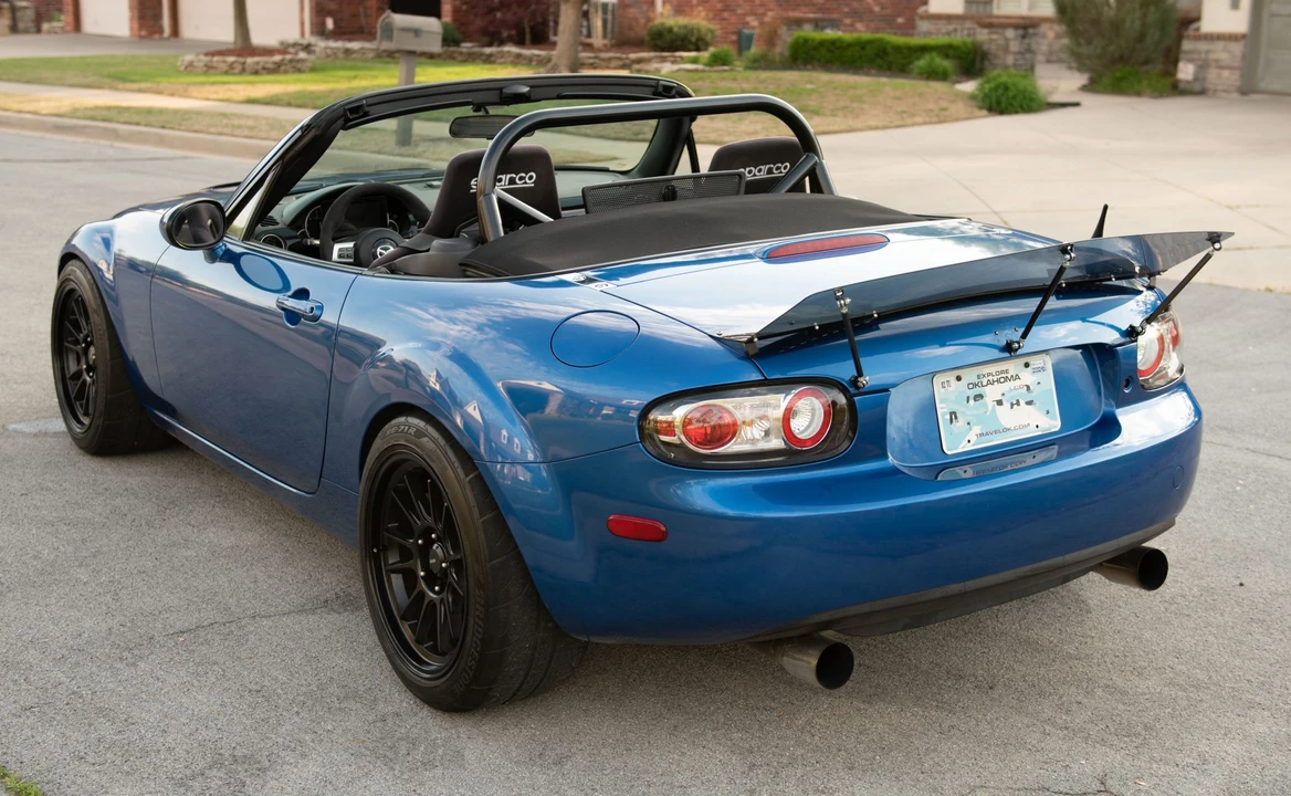 2006 Mazda NC MX-5 Miata - Image 10 of 31
