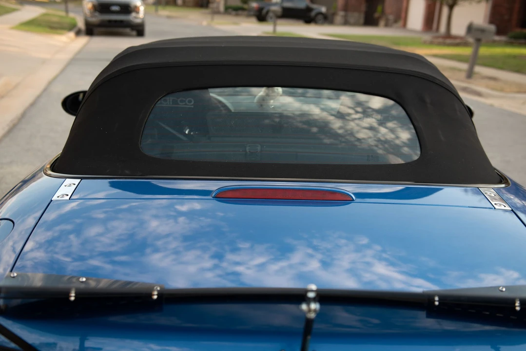 2006 Mazda NC MX-5 Miata - Image 17 of 31