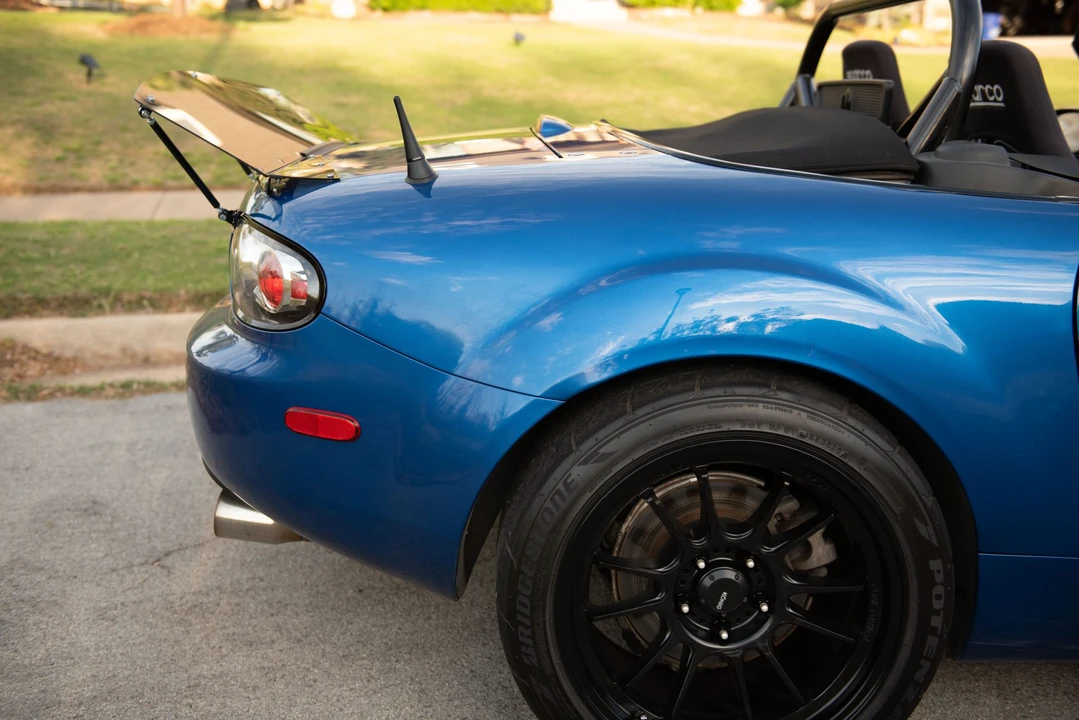 2006 Mazda NC MX-5 Miata - Image 19 of 31