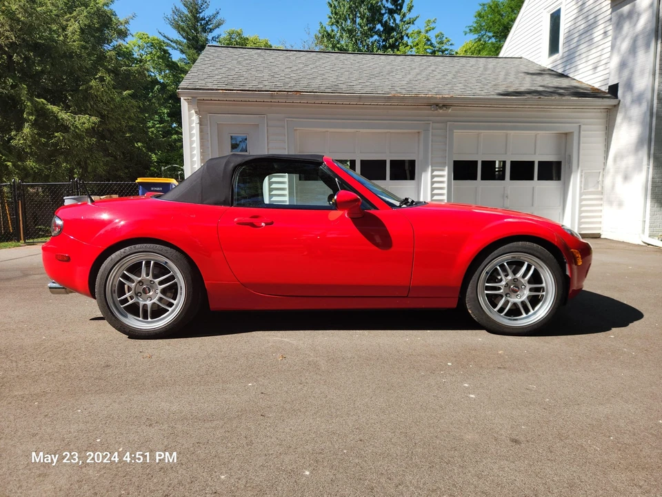 2006 Mazda NC MX-5 Miata - Image 4 of 31