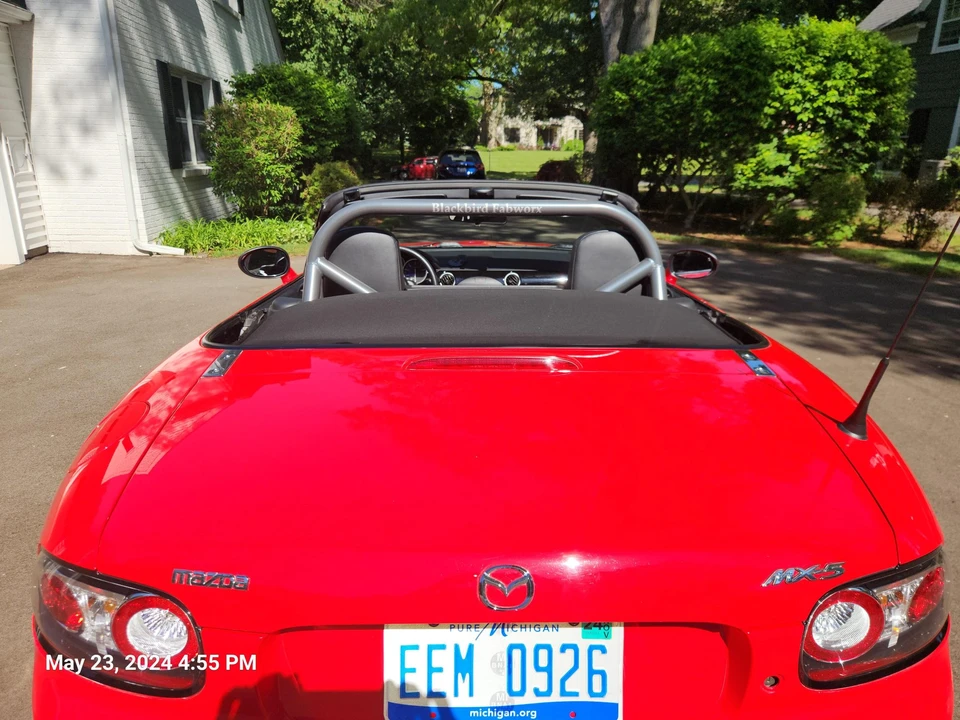 2006 Mazda NC MX-5 Miata - Image 12 of 31