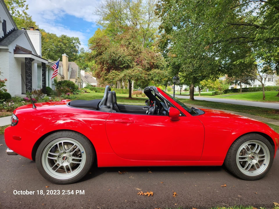 2006 Mazda NC MX-5 Miata - Image 20 of 31