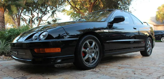 2000 Acura Integra Type R 3rd Gen - Image 2 of 31