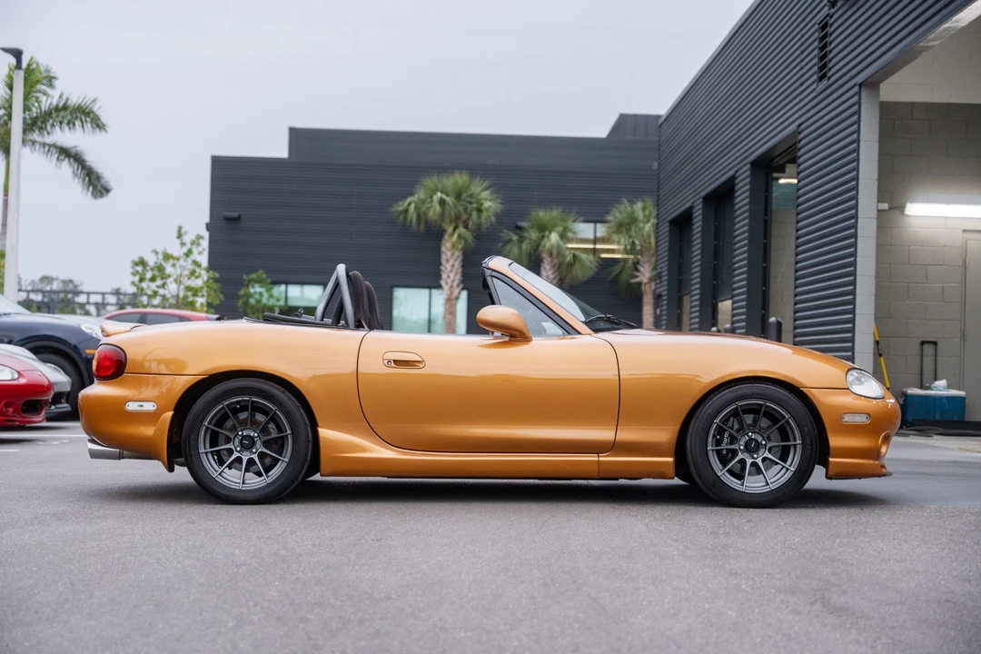 2000 Mazda NB MX-5 Miata - Image 5 of 31