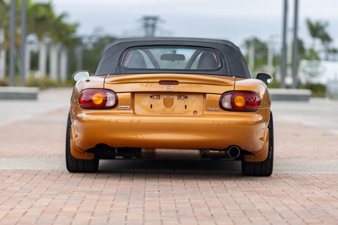 2000 Mazda NB MX-5 Miata - Image 15 of 31