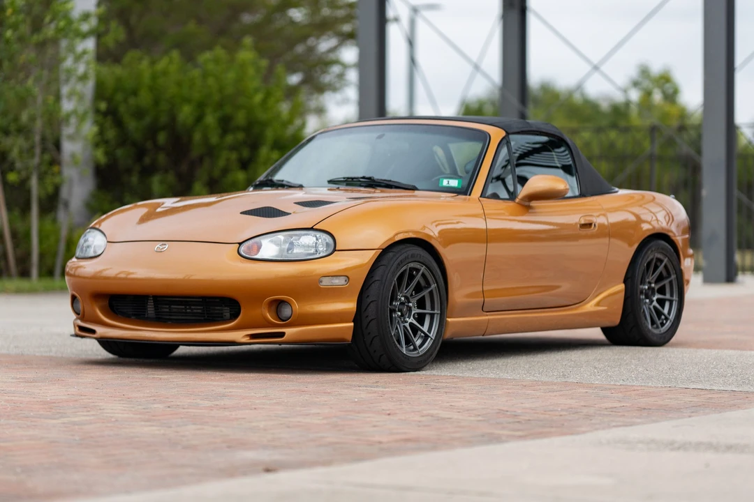2000 Mazda NB MX-5 Miata - Image 10 of 31