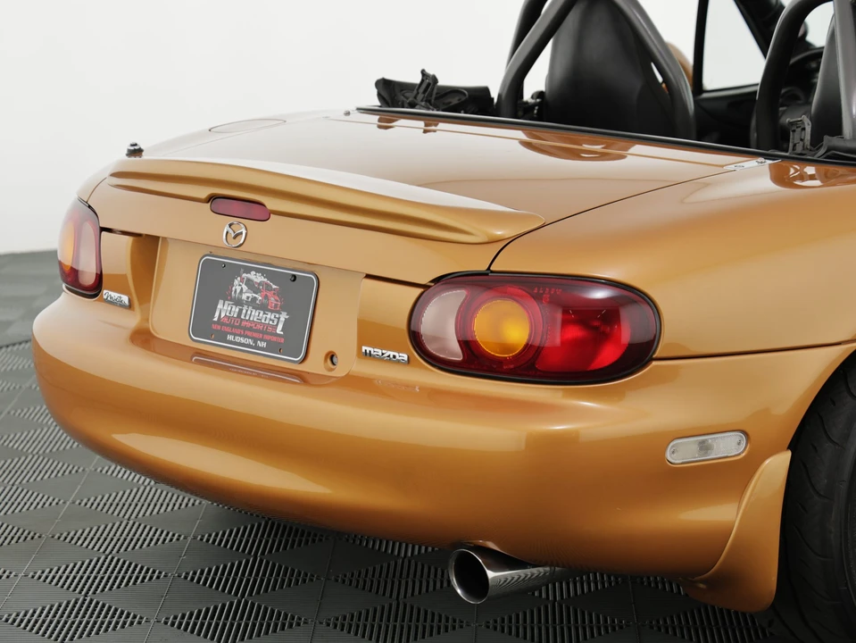 2000 Mazda NB MX-5 Miata - Image 27 of 31