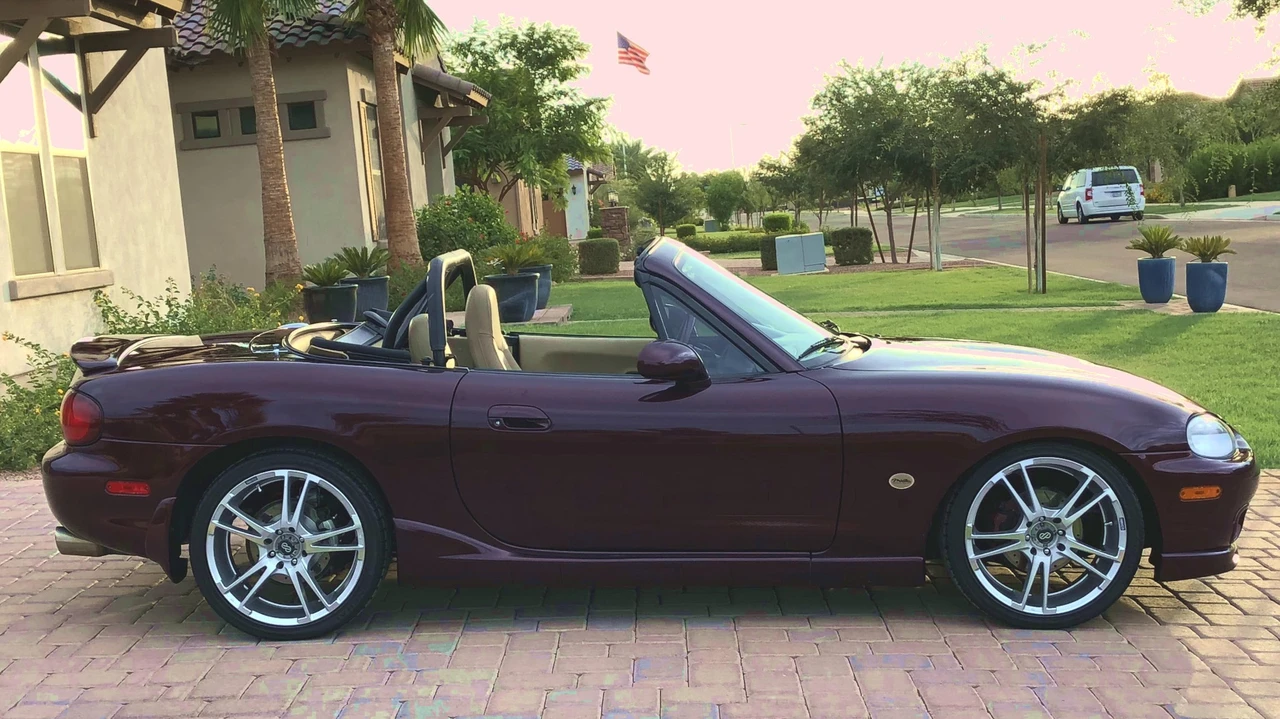 2000 Mazda NB MX-5 Miata - Image 18 of 31