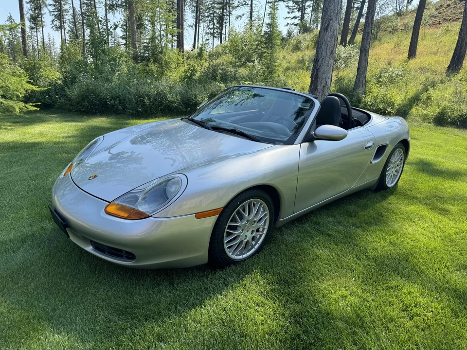 2000 Porsche 986 Boxster - Image 9 of 31