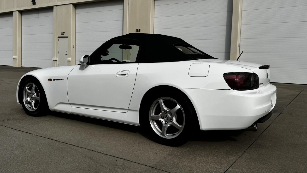 2001 Honda AP1 S2000 - Image 22 of 31