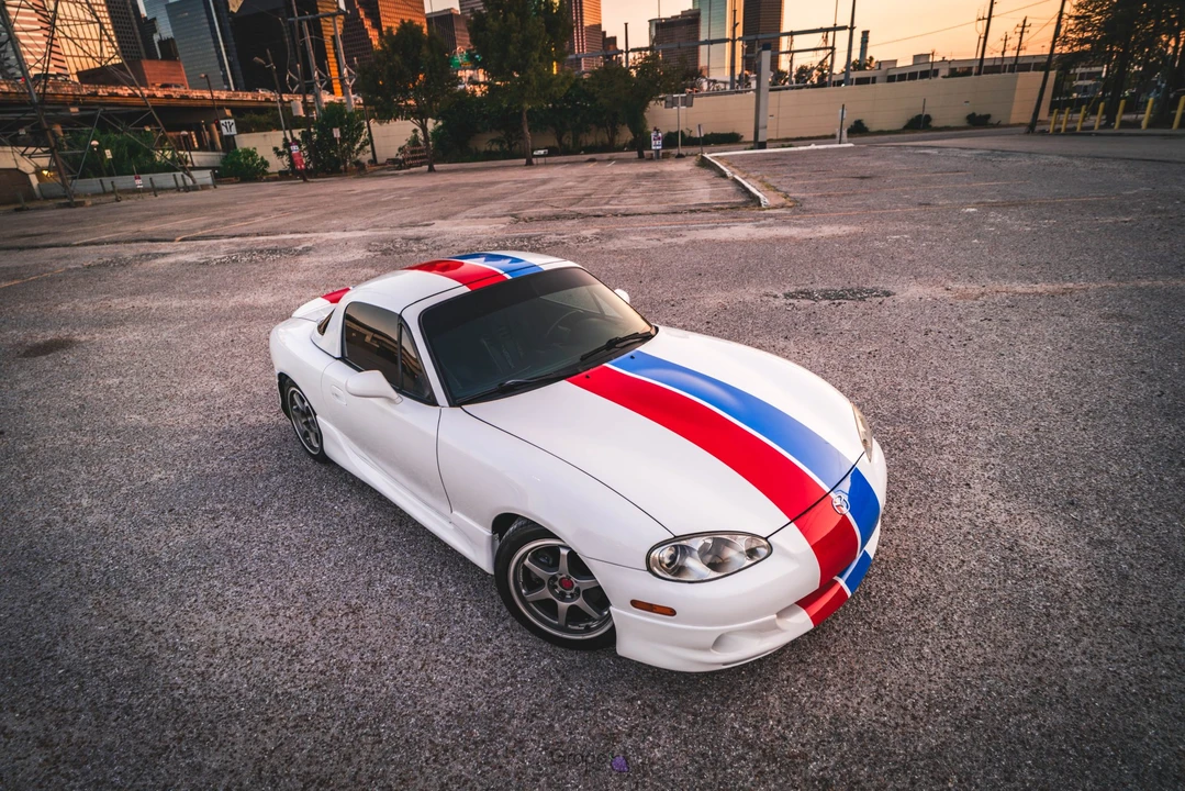 2001 Mazda NB MX-5 Miata - Image 5 of 31
